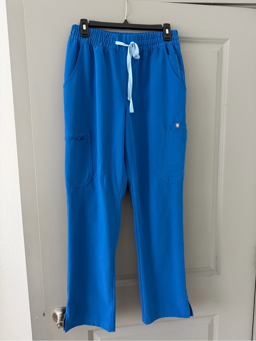 FIGS Elastic-Waist Cargo Scrub Pants - Royal Blue